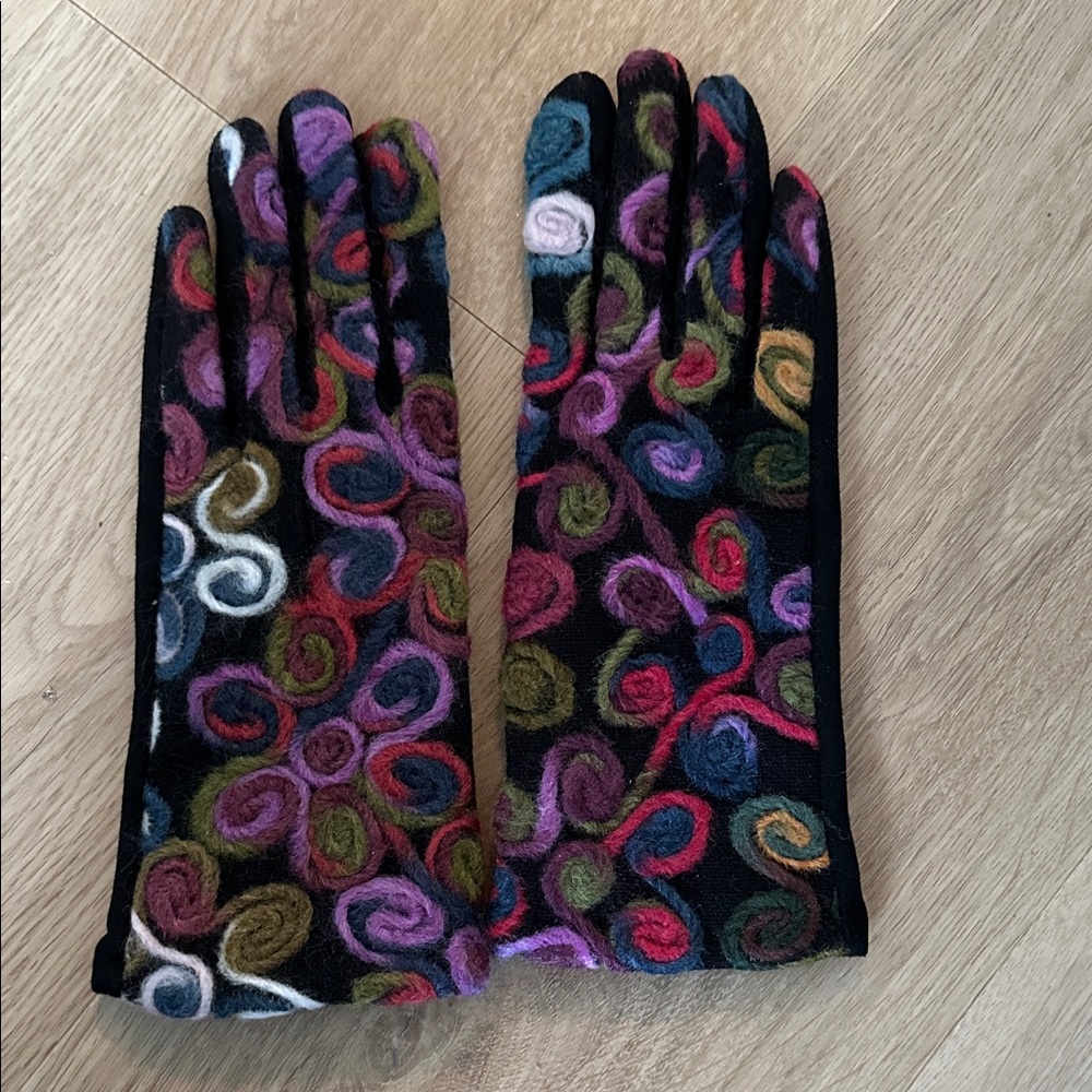 Multicolor Swirl Pattern Women's Gloves - Black Base
